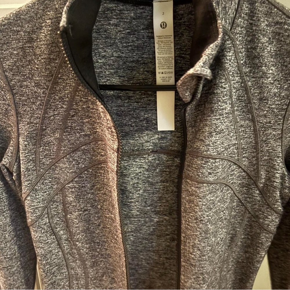 Grey lululemon define jacket